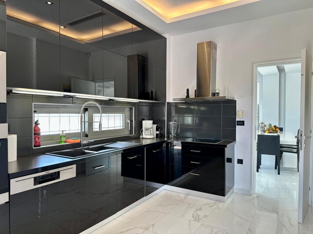 Leblanc Luxurious Beachfront Villa, Gcollectiongr Ermióni Eksteriør bilde